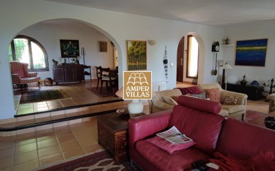 Storslått villa med vakker utsikt og privatliv i Sierra de Altea Golf.